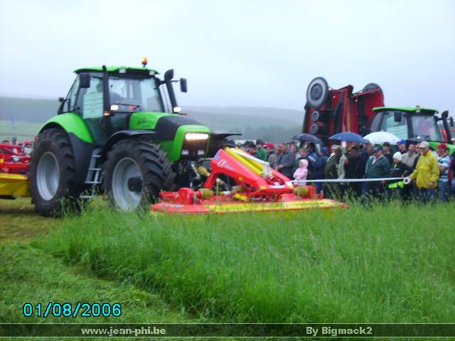 libromont2006,journee de l'herbe (193).JPG