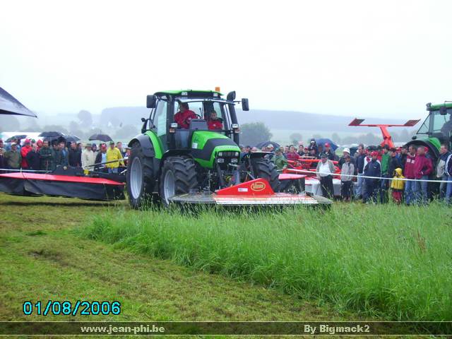 libromont2006,journee de l'herbe (205).JPG