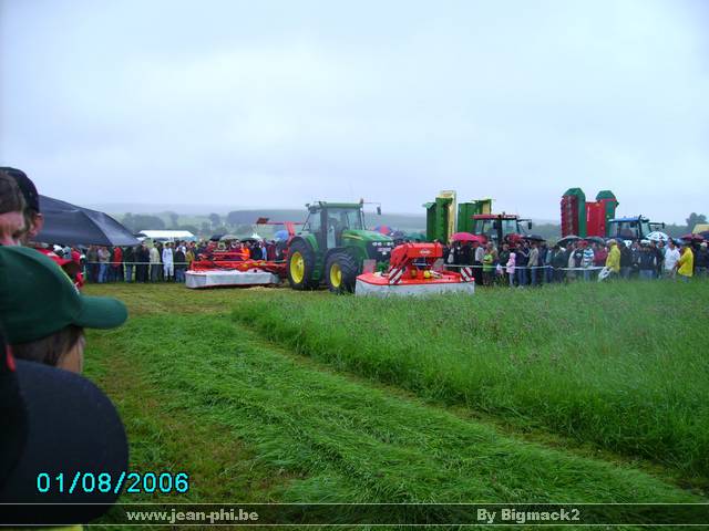 libromont2006,journee de l'herbe (210).JPG