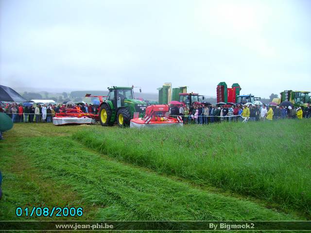 libromont2006,journee de l'herbe (211).JPG