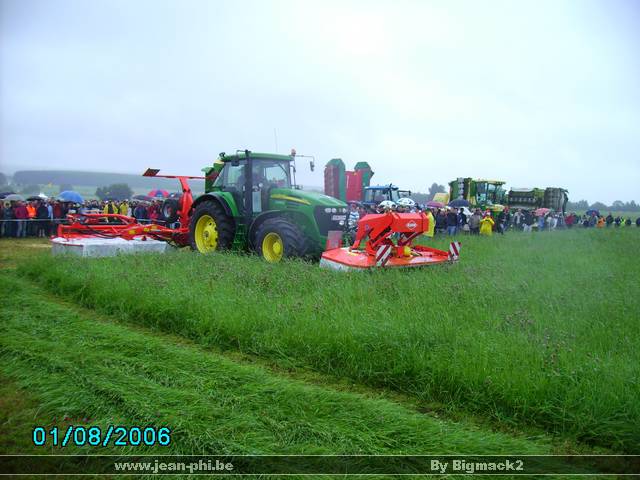 libromont2006,journee de l'herbe (212).JPG