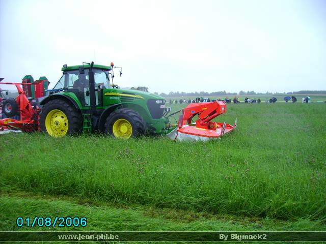 libromont2006,journee de l'herbe (213).JPG
