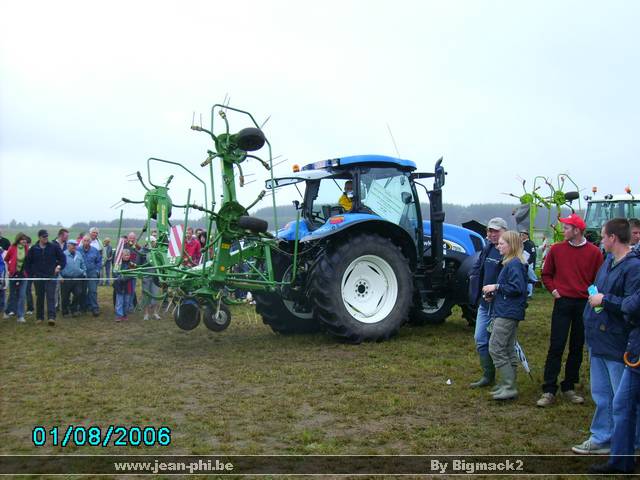 libromont2006,journee de l'herbe (286).JPG