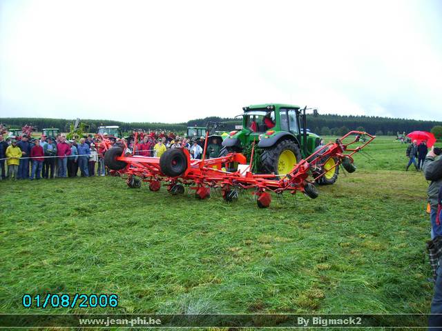 libromont2006,journee de l'herbe (327).JPG