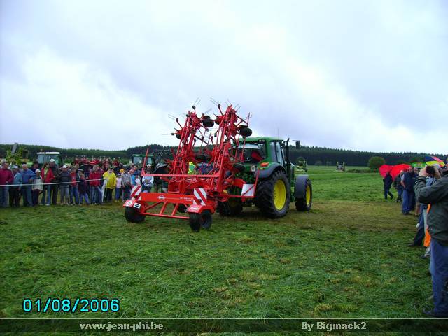 libromont2006,journee de l'herbe (331).JPG
