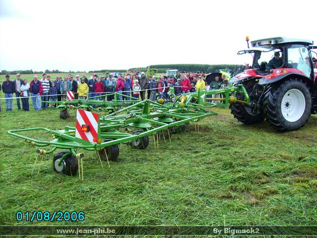 libromont2006,journee de l'herbe (339).JPG