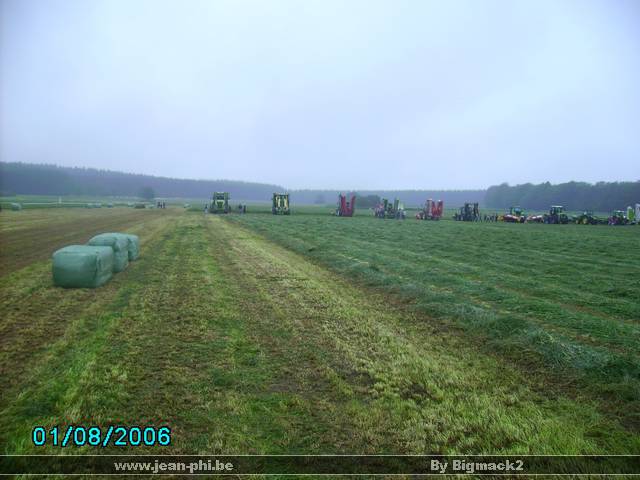 libromont2006,journee de l'herbe (4).JPG