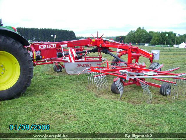 libromont2006,journee de l'herbe (595).JPG