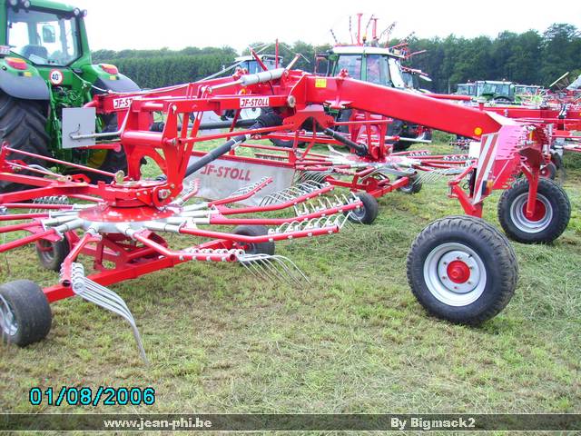 libromont2006,journee de l'herbe (596).JPG