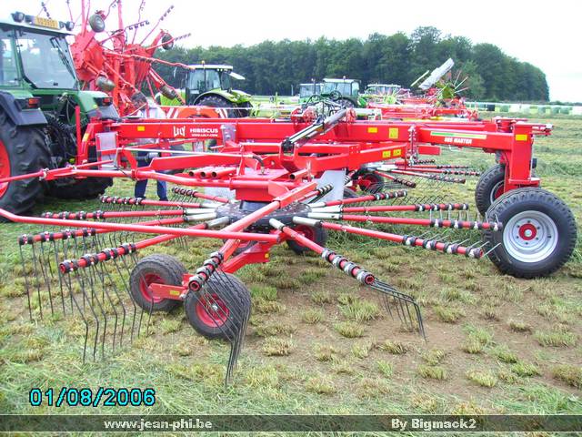 libromont2006,journee de l'herbe (597).JPG